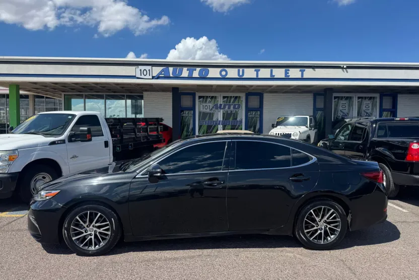 2016 Lexus ES 350 Base photo 1