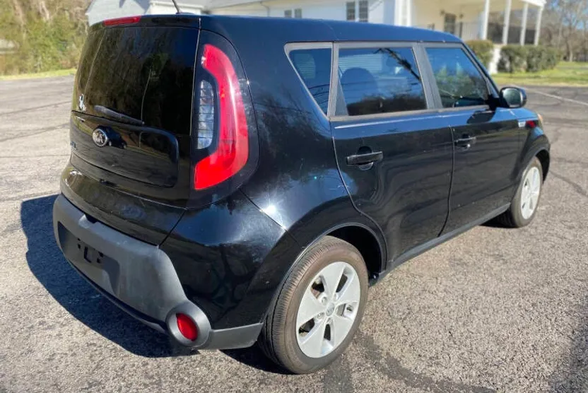 2016 Kia Soul Plus photo 1