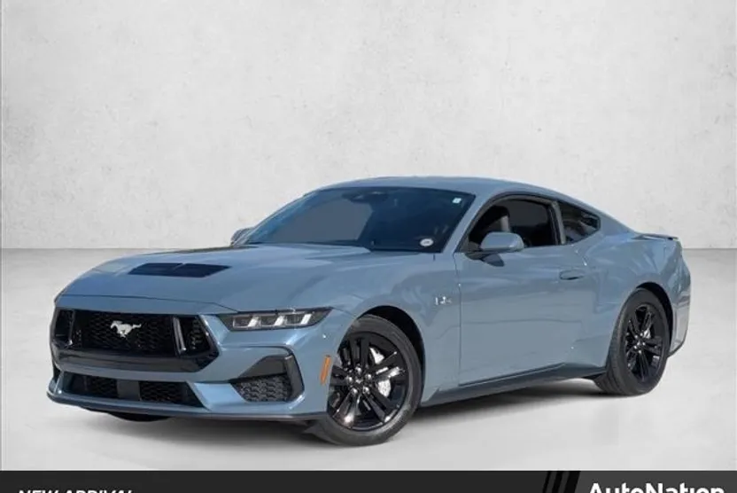 2024 Ford Mustang GT photo 1