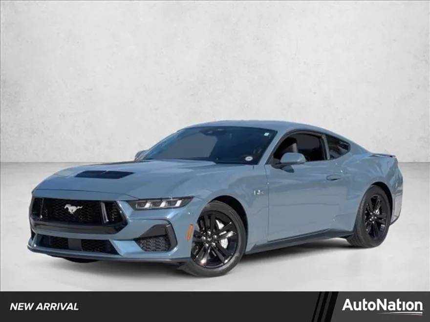 2024 Ford Mustang GT photo 1