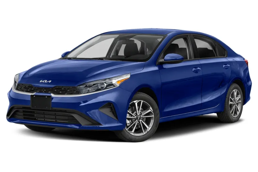 2023 Kia Forte LXS photo 1