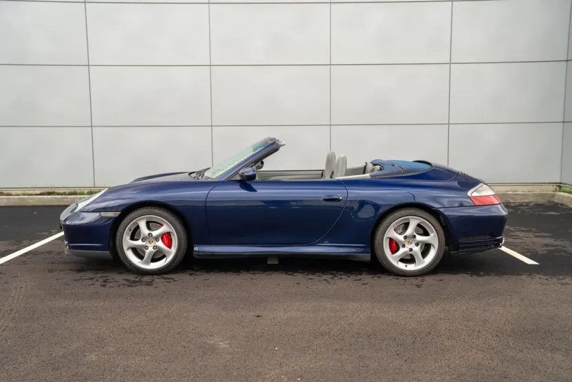 2004 Porsche 911 4S photo 1