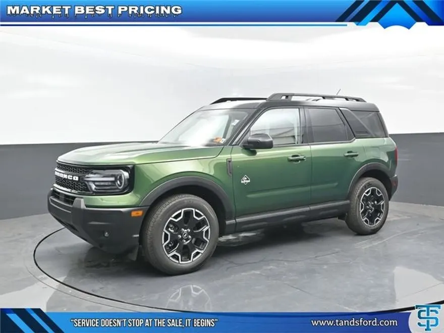 2025 Ford Bronco Sport Outer Banks photo 1