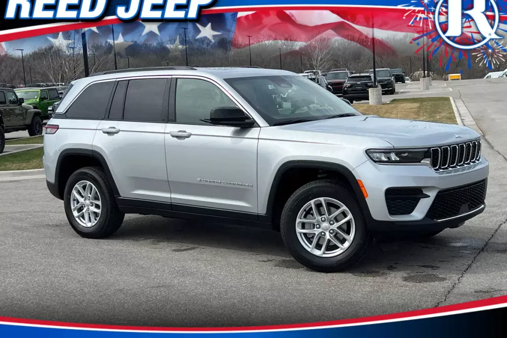2025 Jeep Grand Cherokee Laredo X photo 1