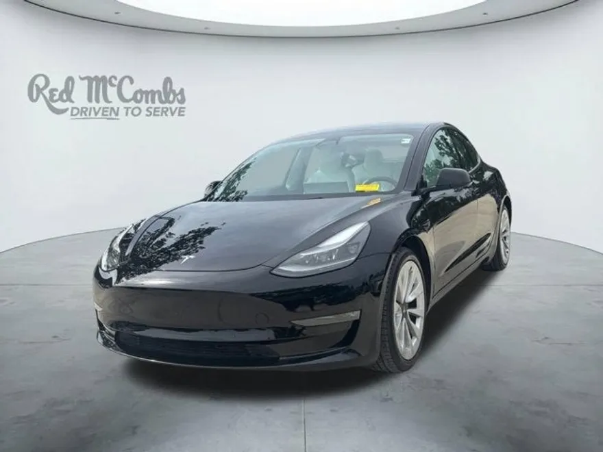 2022 Tesla Model 3 Long Range photo 1