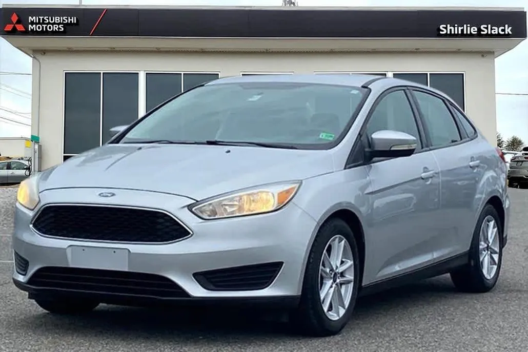2016 Ford Focus SE photo 1