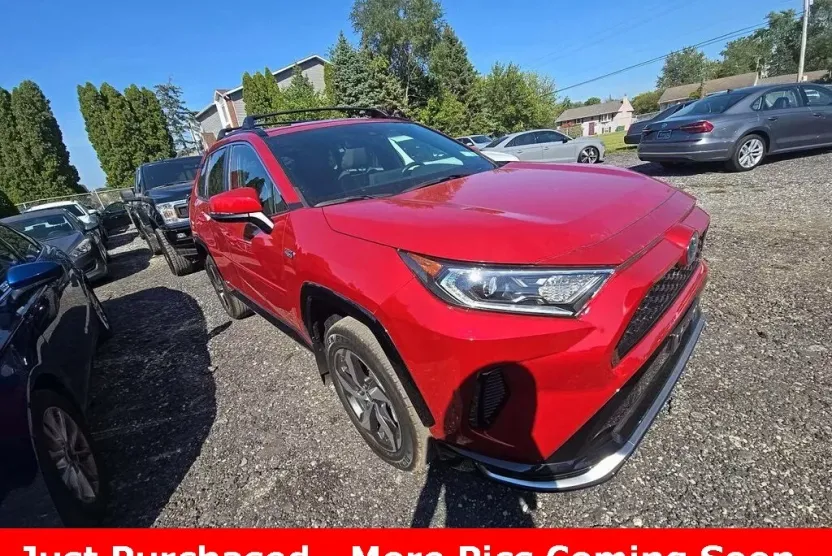 2021 Toyota RAV4 Prime XLE Premium photo 1