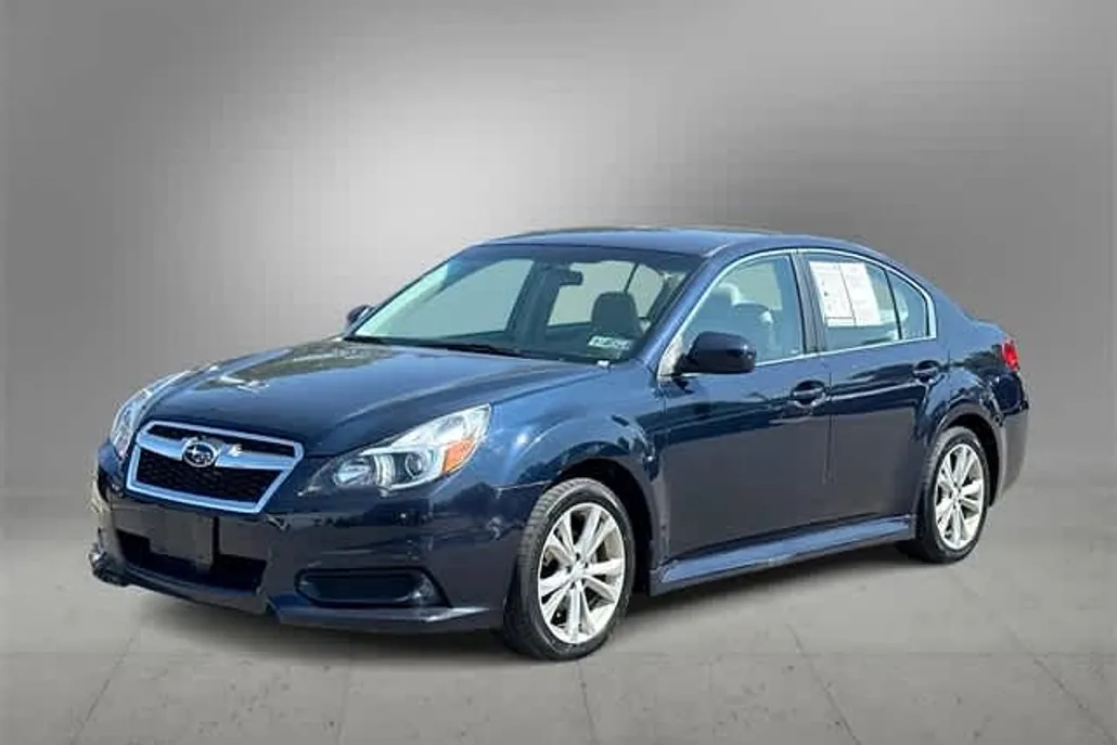 2013 Subaru Legacy 2.5i Premium photo 1