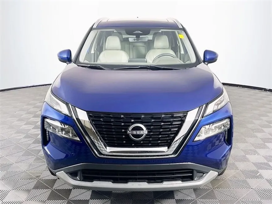 2023 Nissan Rogue SV photo 1
