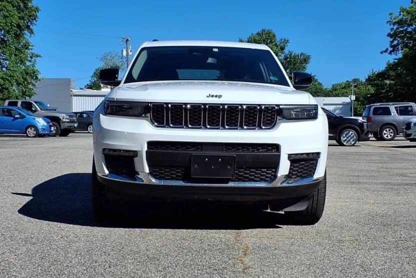 2021 Jeep Grand Cherokee Limited photo 1