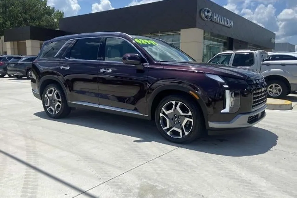 2024 Hyundai Palisade Limited photo 1