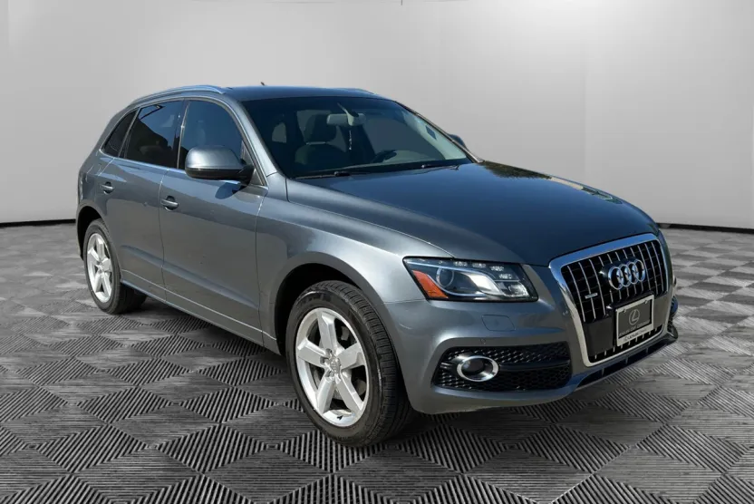 2012 Audi Q5 3.2 Premium Plus photo 1