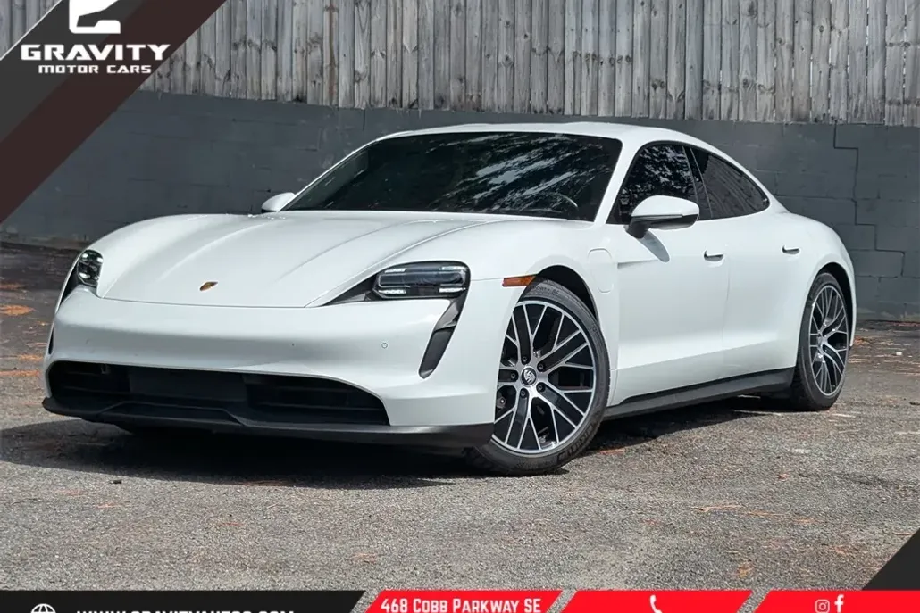 2022 Porsche Taycan Base photo 1