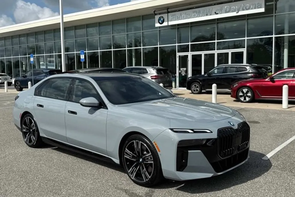 2025 Bmw 750e 750e xDrive photo 1