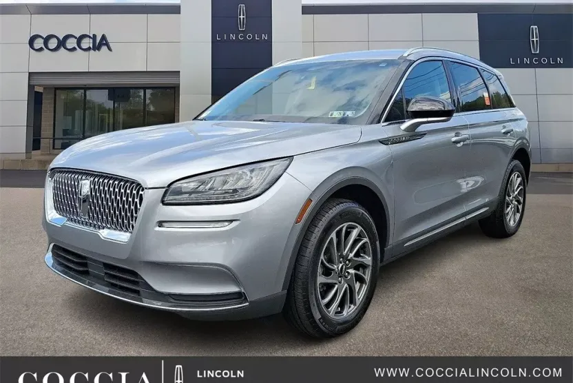2022 Lincoln Corsair Standard photo 1