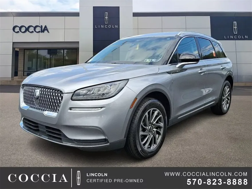 2022 Lincoln Corsair Standard photo 1