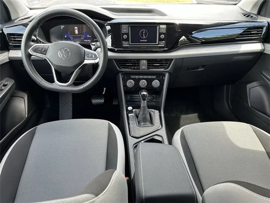 2024 Volkswagen Taos S photo 1