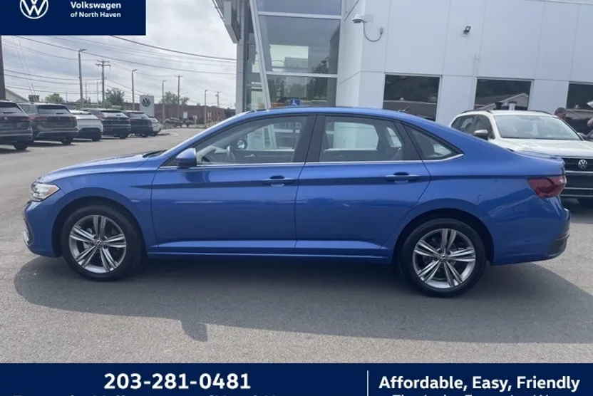 2022 Volkswagen Jetta 1.5T SE photo 1