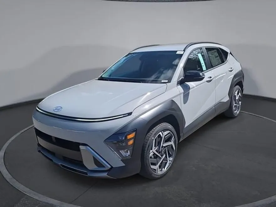 2026 Hyundai Kona SEL photo 1