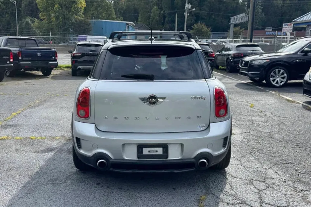 2014 Mini Countryman S ALL4 photo 1