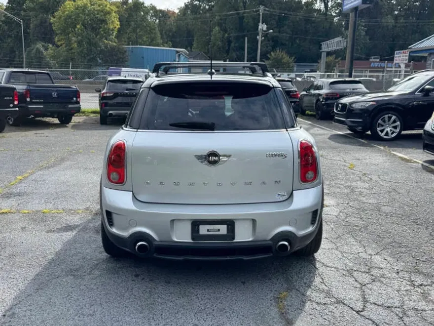2014 Mini Countryman S ALL4 photo 1