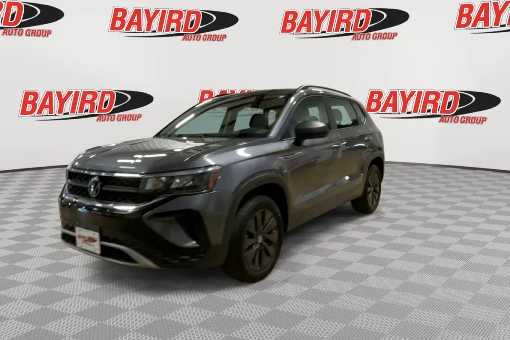 2024 Volkswagen Taos S photo 1