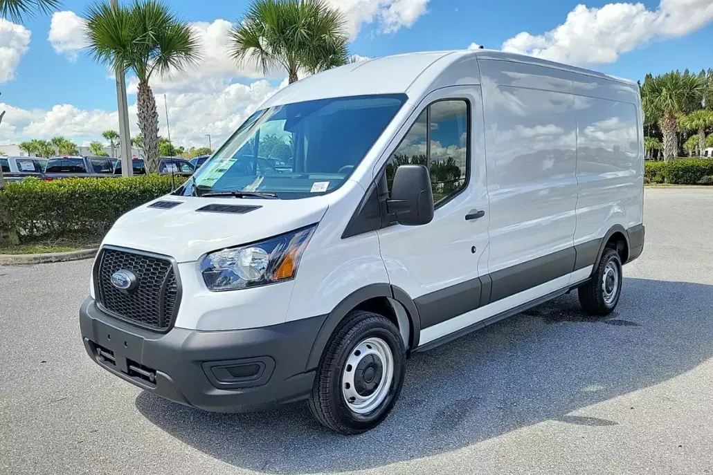 2025 Ford Transit Cargo Van photo 1