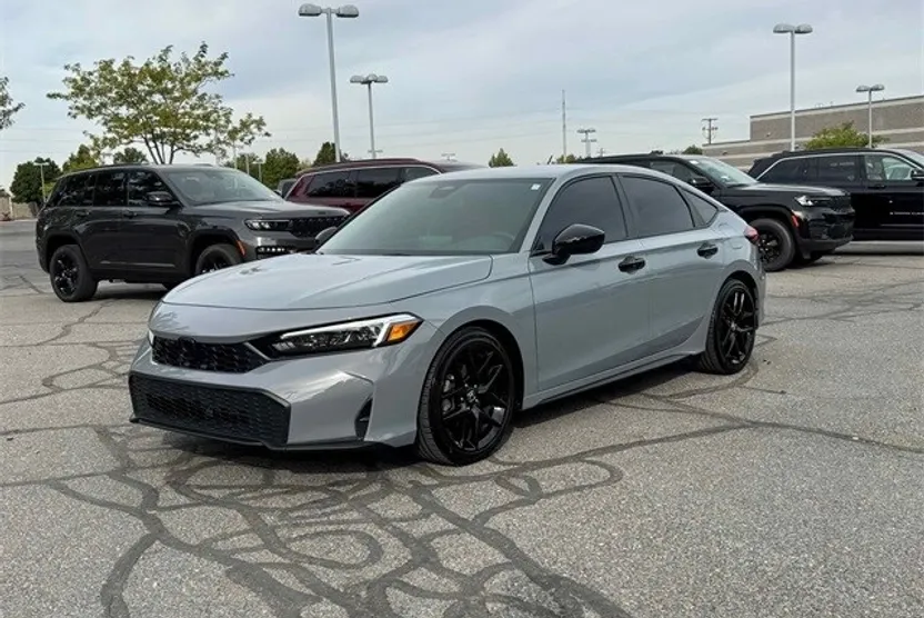2025 Honda Civic Sport photo 1