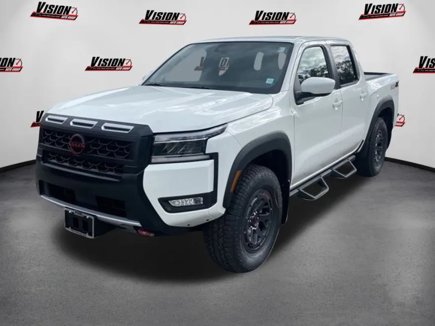 2025 Nissan Frontier PRO-4X photo 1