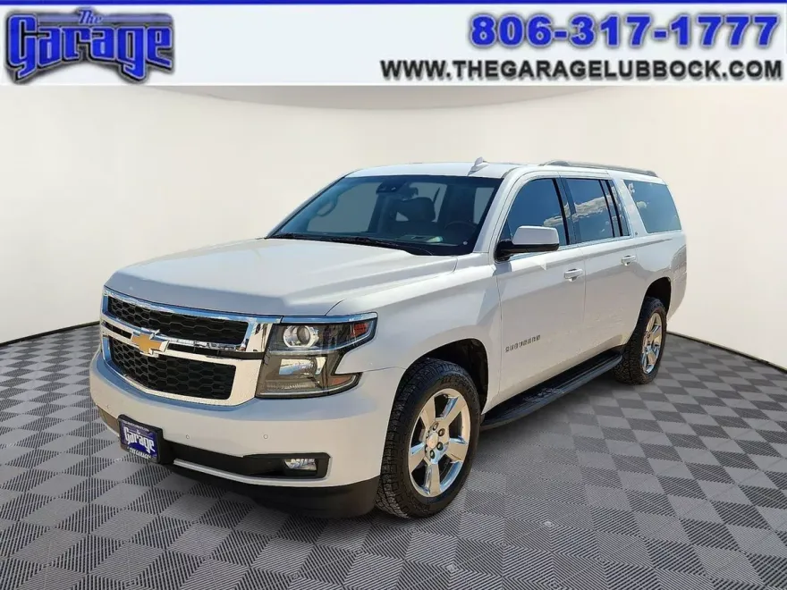 2020 Chevrolet Suburban LT photo 1