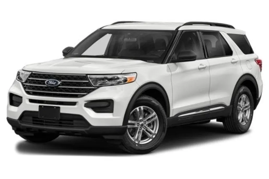 2021 Ford Explorer XLT Sport photo 1