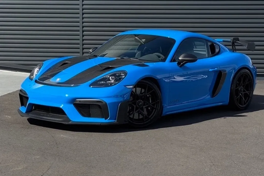 2025 Porsche Cayman GT4 RS photo 1