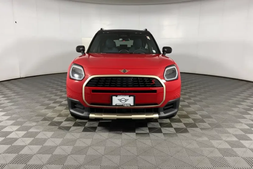 2025 Mini Cooper S Iconic photo 1