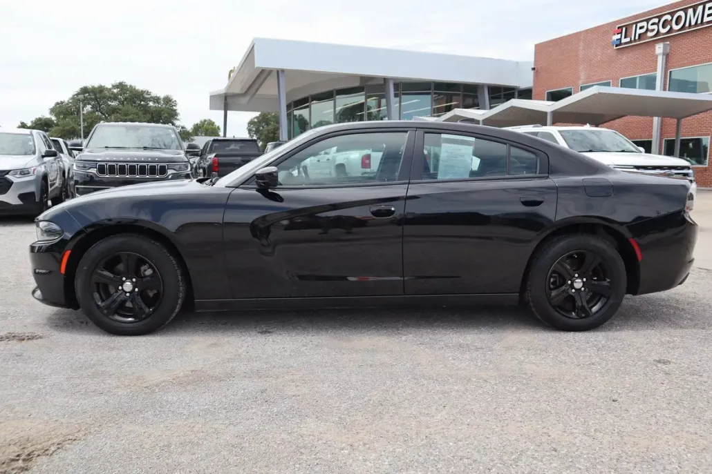 2023 Dodge Charger SXT photo 1