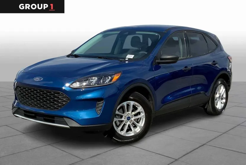 2022 Ford Escape S photo 1