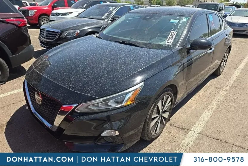 2020 Nissan Altima SL photo 1