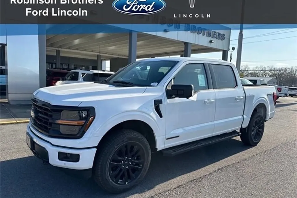 2025 Ford F-150 XLT photo 1