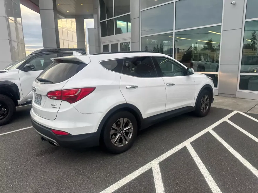 2015 Hyundai Santa Fe Sport GLS photo 1