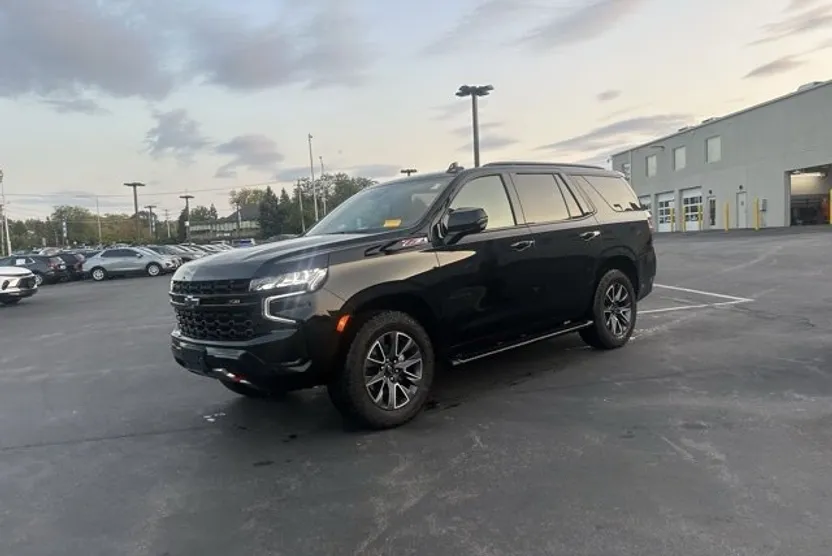 2023 Chevrolet Tahoe Z71 photo 1