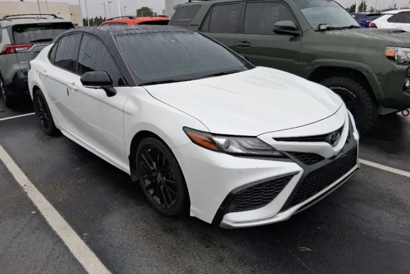 2023 Toyota Camry XSE V6 photo 1