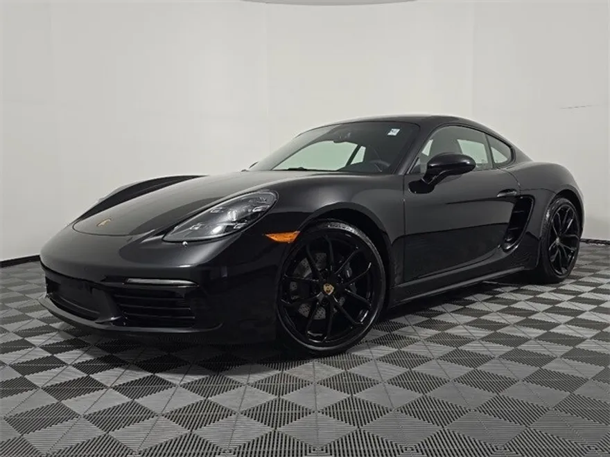 2025 Porsche Cayman photo 1