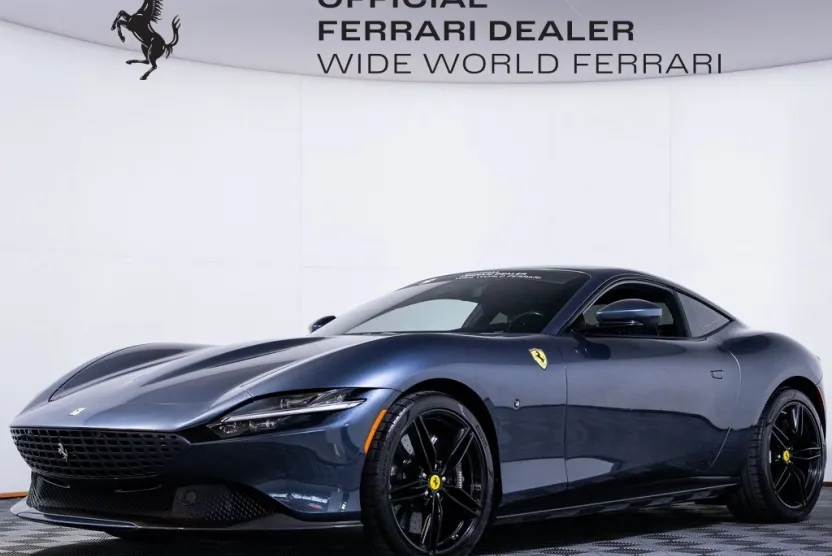 2022 Ferrari Roma Base photo 1