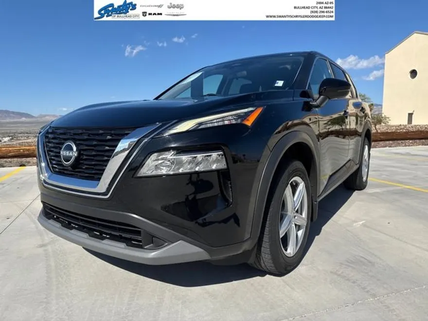 2023 Nissan Rogue SV photo 1