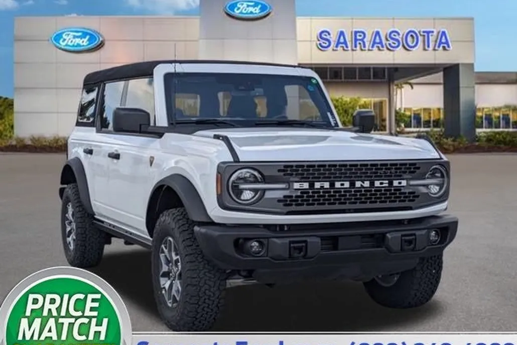 2025 Ford Bronco Badlands photo 1