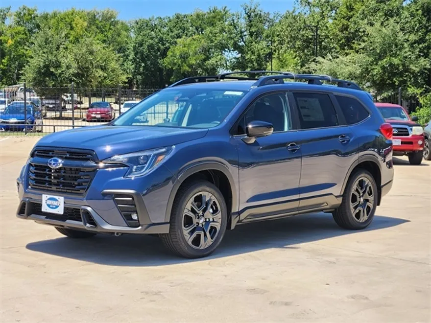 2025 Subaru Ascent Onyx Edition Touring photo 1