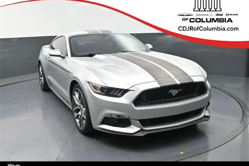 2016 Ford Mustang GT Premium photo 1
