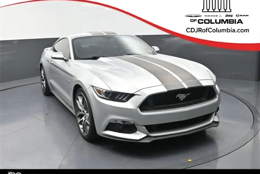 2016 Ford Mustang GT Premium photo 1