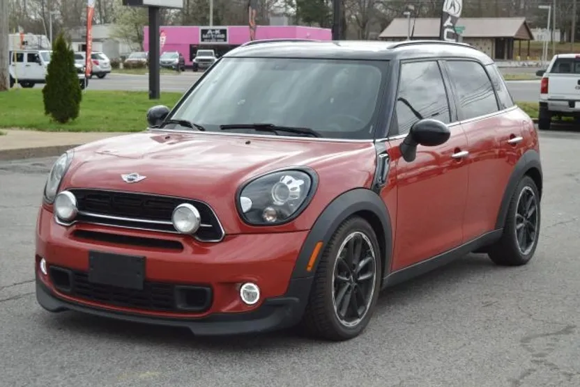 2015 Mini Countryman S photo 1