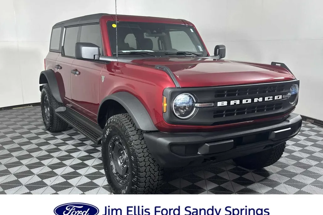 2025 Ford Bronco Base photo 1