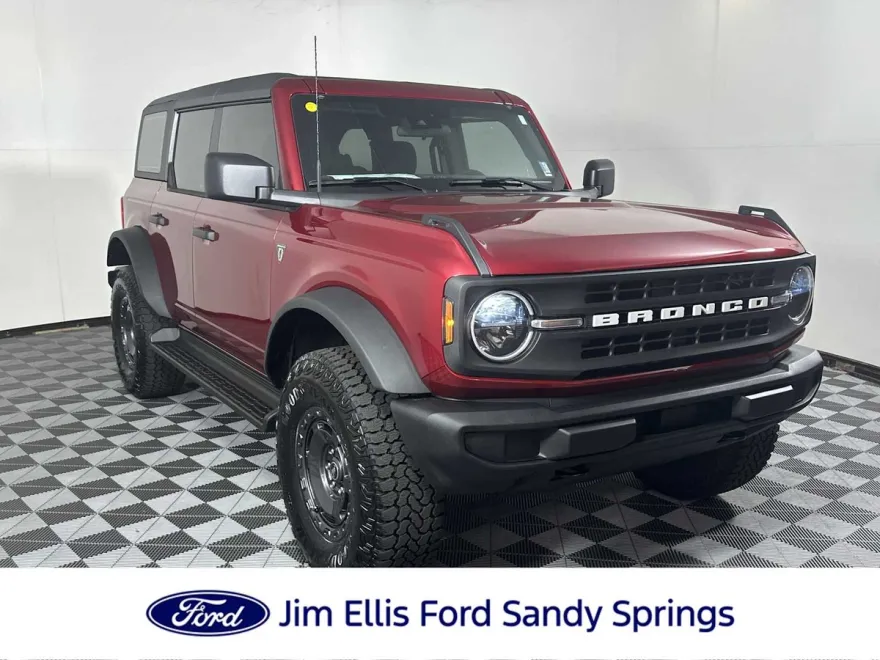 2025 Ford Bronco Base photo 1